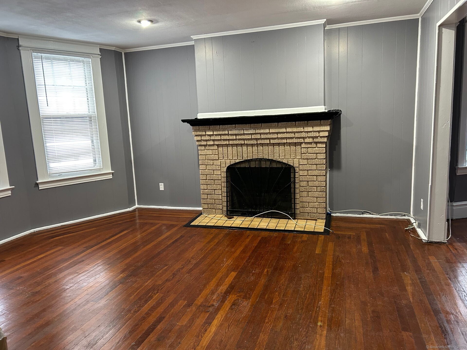 Rental Property at Ella T Grasso Boulevard, New Haven, Connecticut - Bedrooms: 3 
Bathrooms: 1 
Rooms: 6  - $1,850 MO.