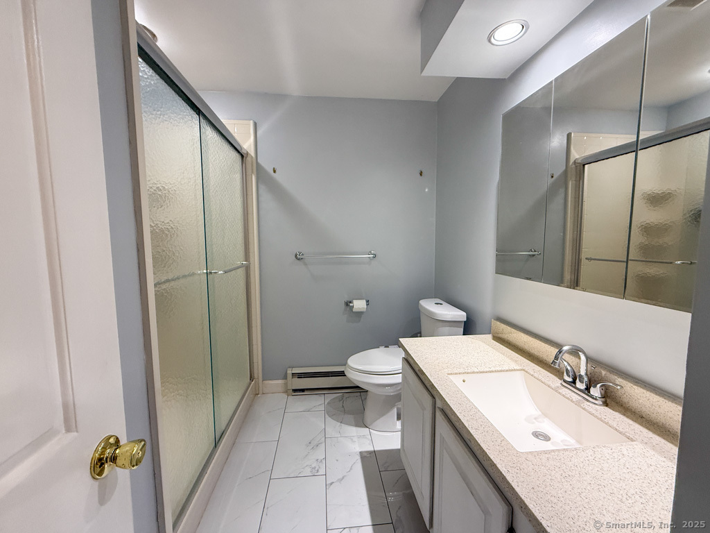 8 Rose Lane #APT 24-23, Danbury, Connecticut image 16