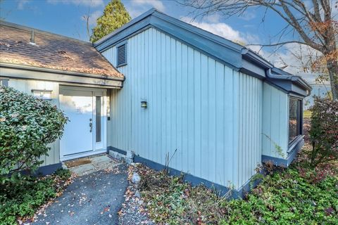 Tiny photo for 929 Heritage Village #B, Southbury, CT 06488 (MLS # 24136596)