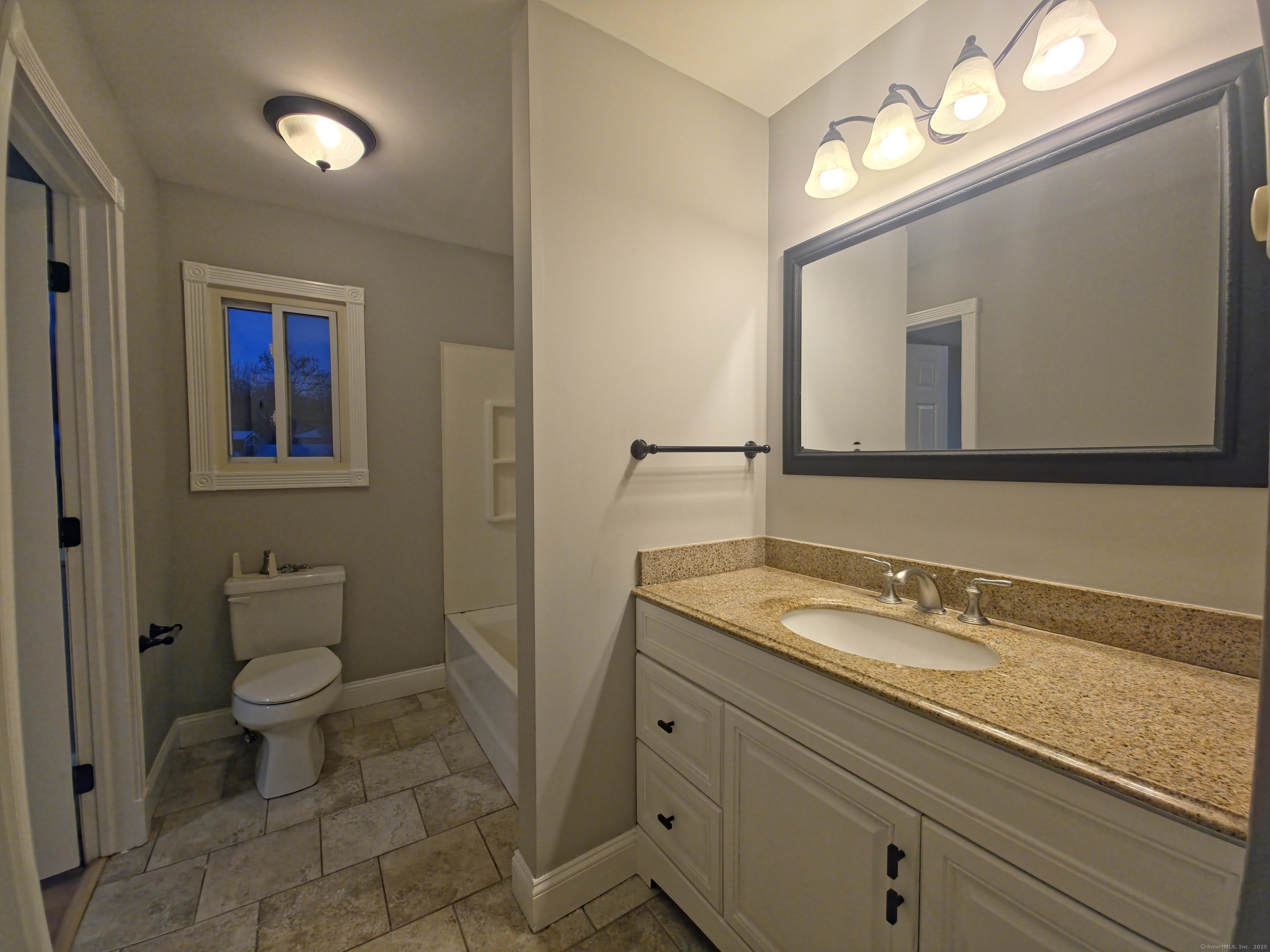17 Town View Drive, New Milford, Connecticut image 8