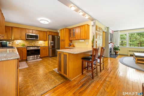 Photo of 1067 Litchfield Turnpike, New Hartford, CT 06057 (MLS # 24178331)