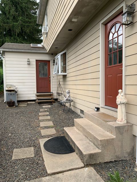 Photo of 28 Galpin Street #rear, Naugatuck, CT 06770 (MLS # 24133173)