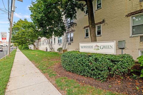 Photo of 106 Summer Street Street #1A, Stamford, CT 06901 (MLS # 24125219)