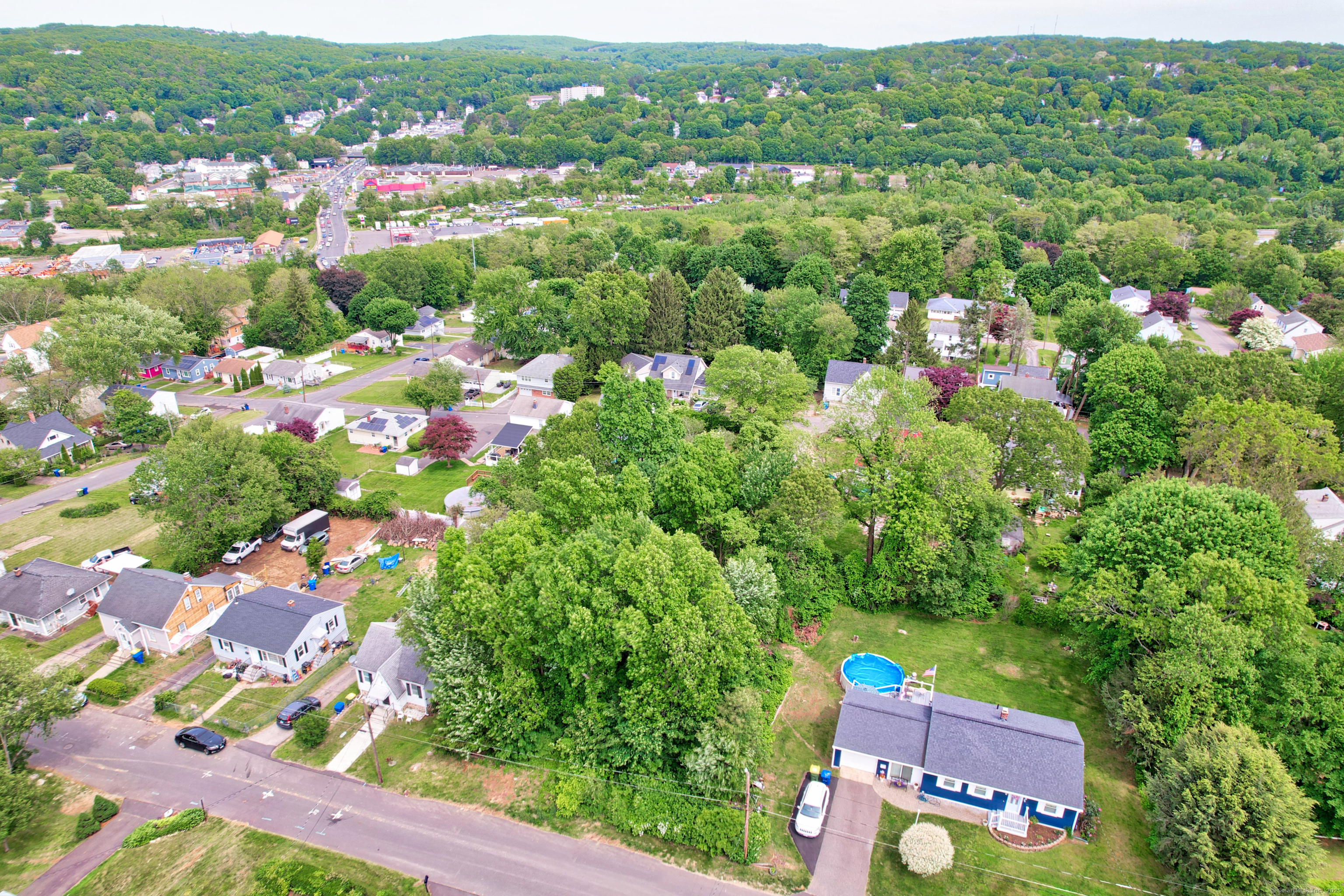 90 Chester Avenue, Waterbury, Connecticut image 4