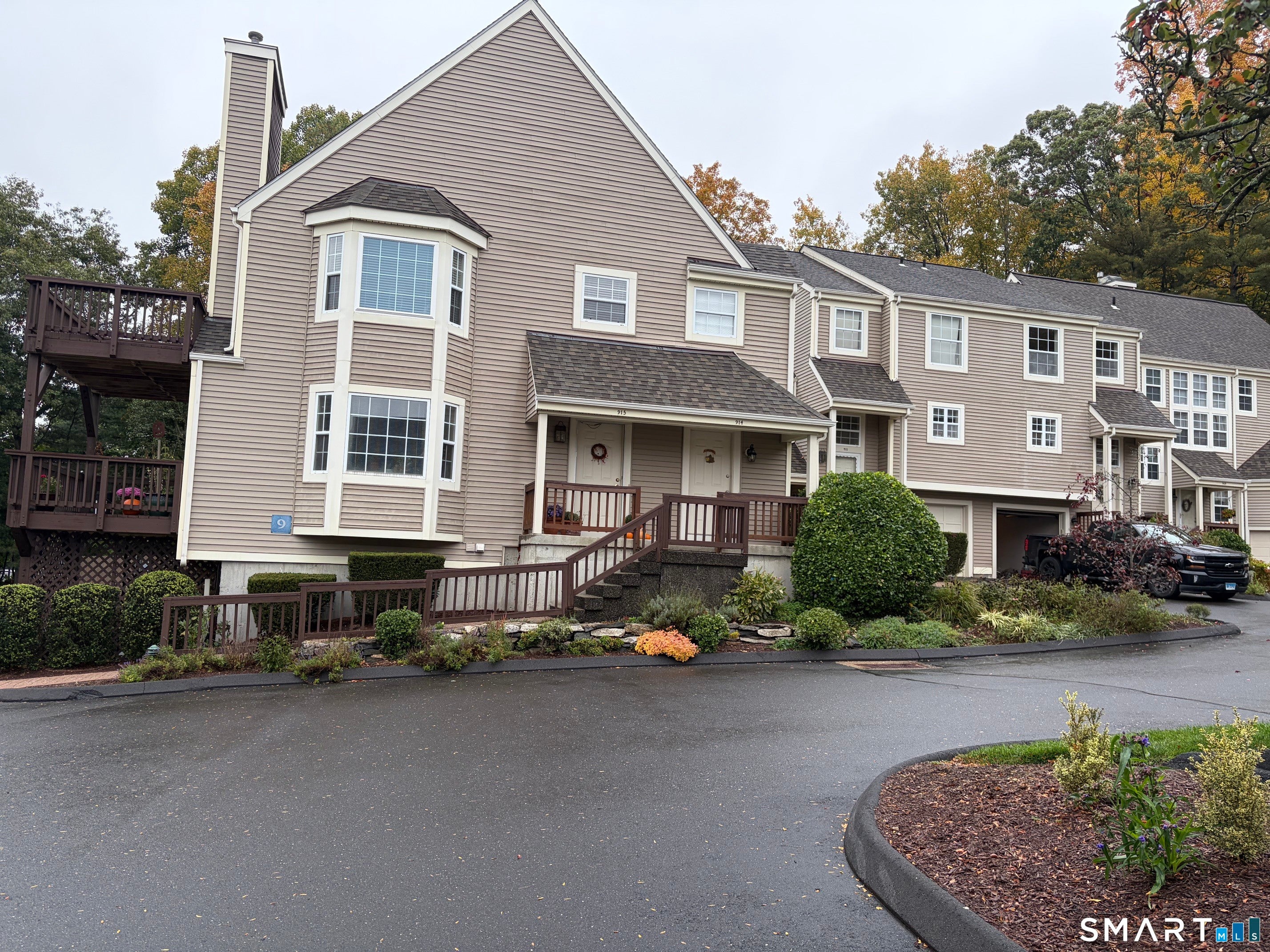 914 Foxboro Drive 914