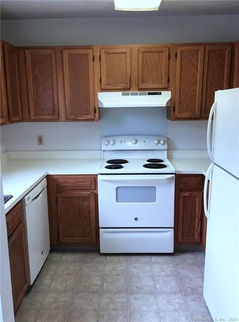 Tiny photo for 124 Coalpit Hill Road #73, Danbury, CT 06810 (MLS # 24145489)