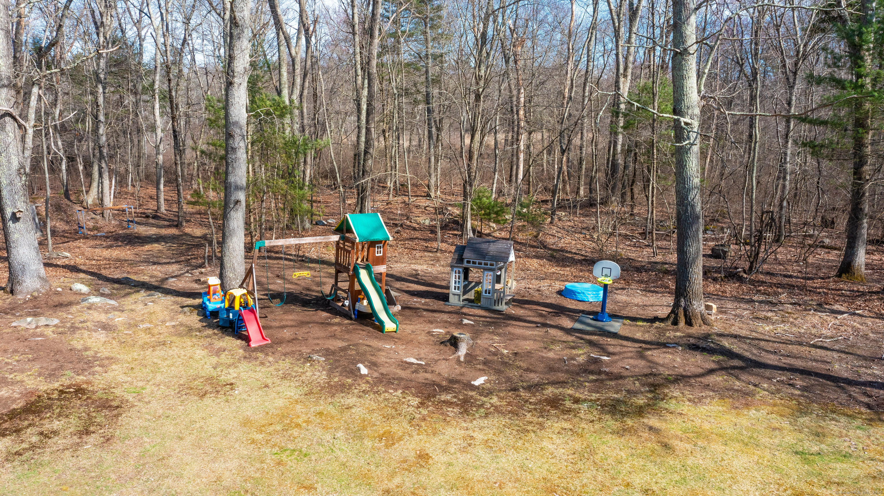 768 Ekonk Hill Road, Voluntown, Connecticut image 15