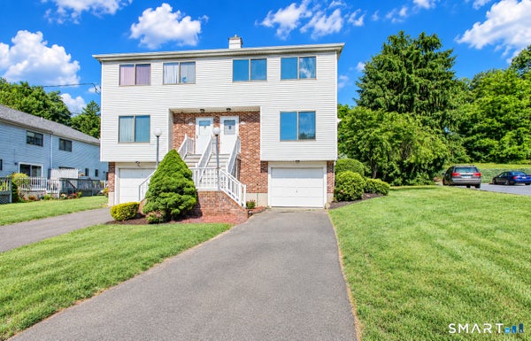 20 PINE HILL VILLAGE # 20, SHELTON, CT 06484 - Image 25051a5dfd6e7f9b894fe9e65e7dbae1/4146017968