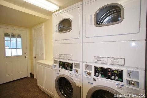 Tiny photo for 127-131 Harbor Avenue #5, Norwalk, CT 06850 (MLS # 24170417)