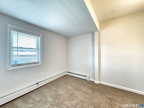 Tiny photo for 127-131 Harbor Avenue #5, Norwalk, CT 06850 (MLS # 24170417)