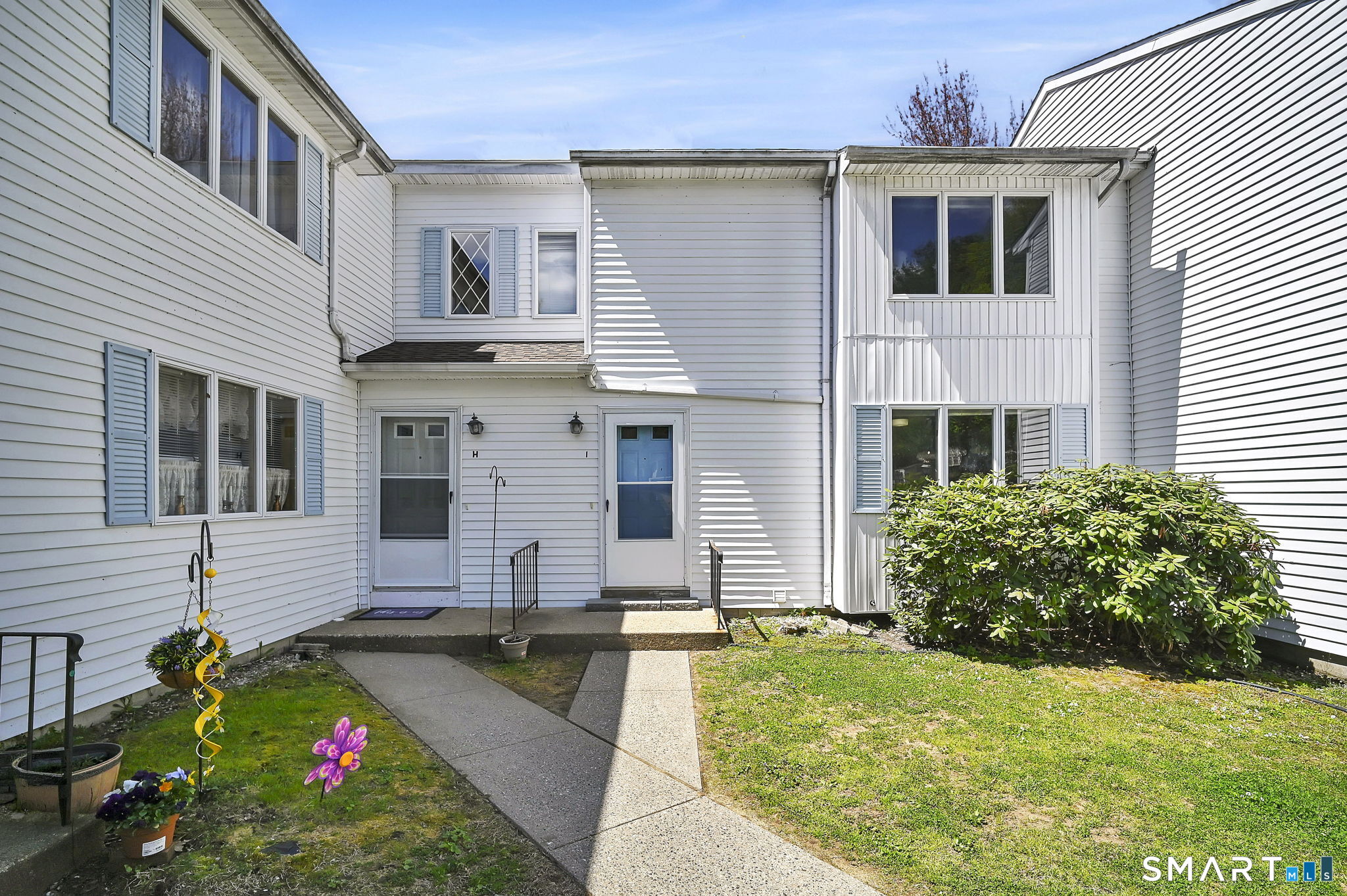 122 West Main Street I