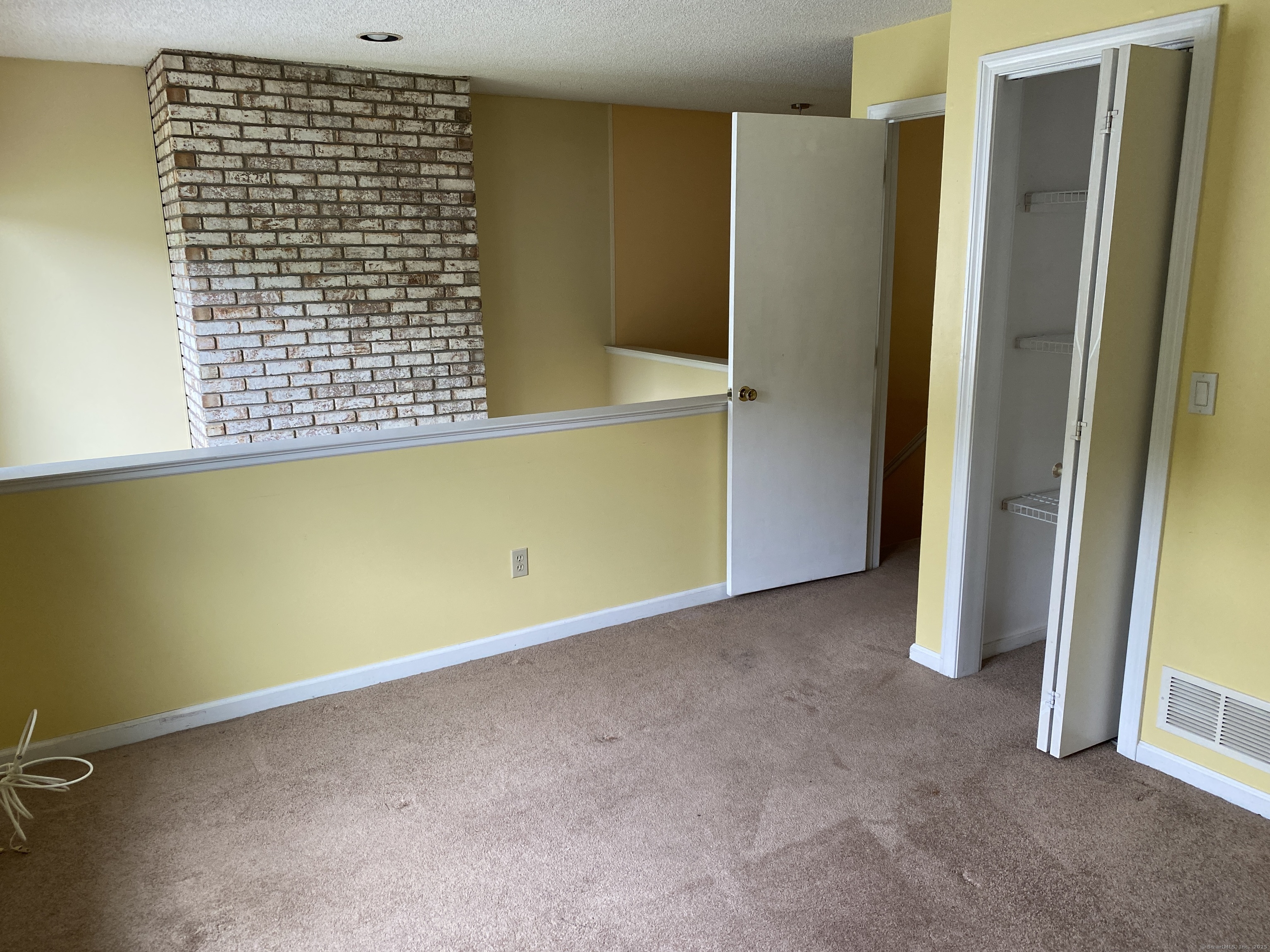17 Folkstone Road #APT B, East Windsor, Connecticut image 15