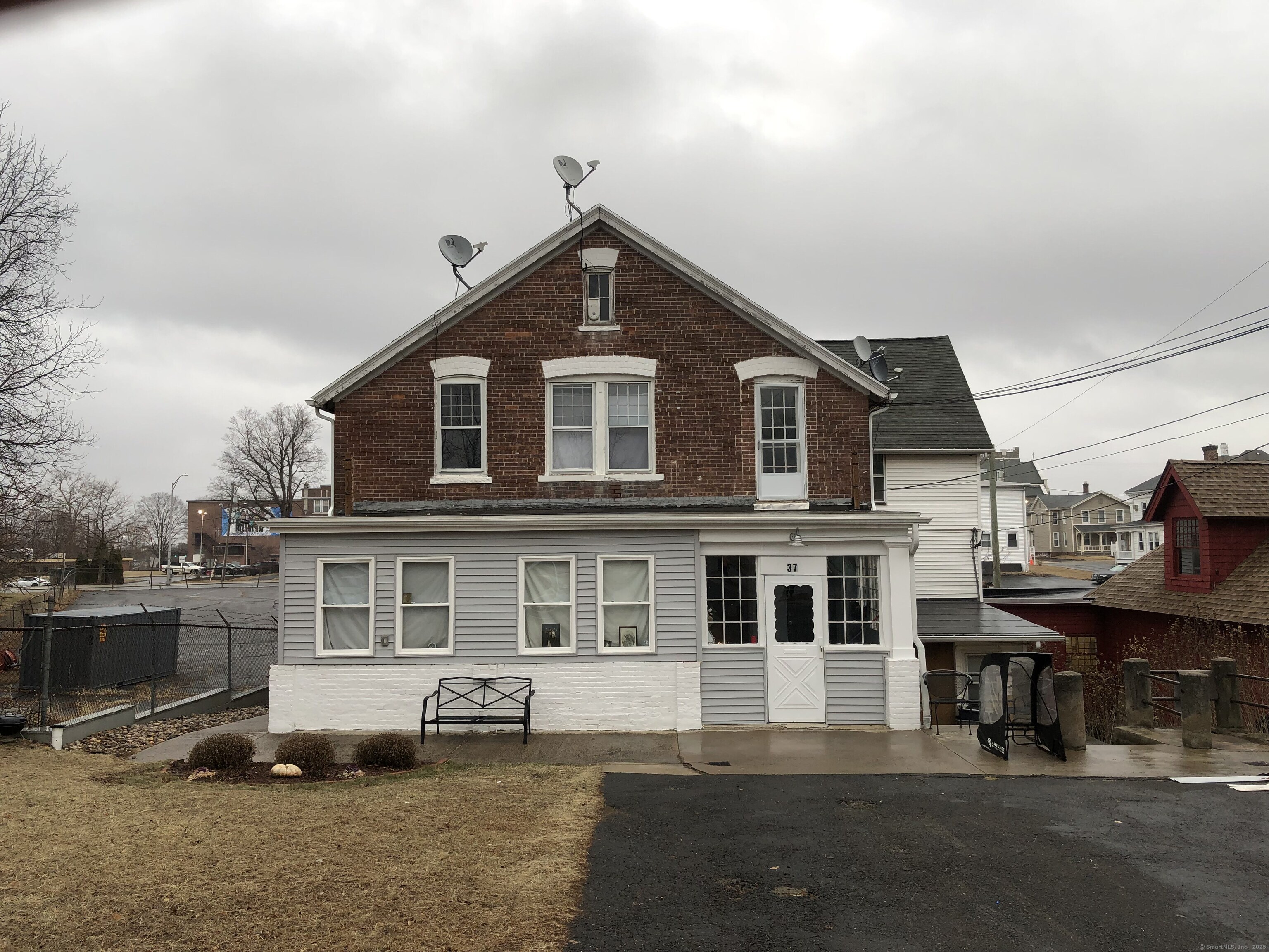 Property for Sale at 37 Lenox Place, New Britain, Connecticut - Bedrooms: 8 
Bathrooms: 4 
Rooms: 18  - $475,000