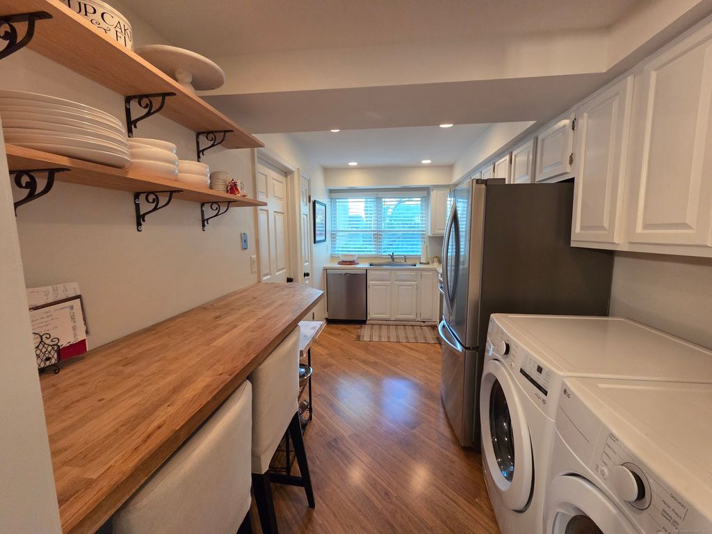 Photo of 71 Highland Road #71, Stamford, CT 06902 (MLS # 24133712)