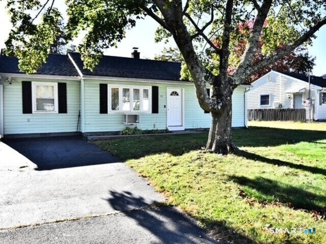 97 Hellstrom Road