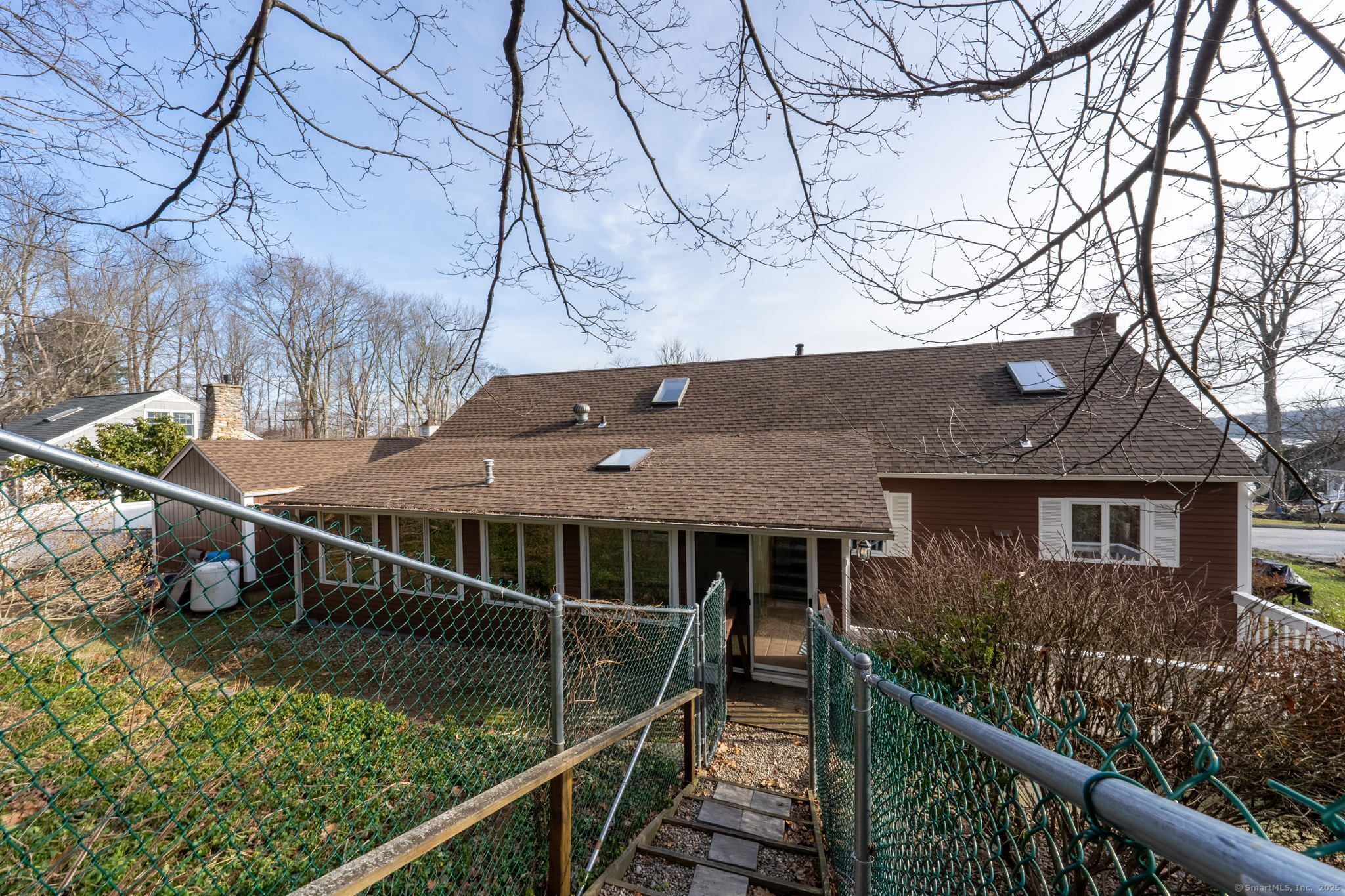 10 Upper Woodland Terrace