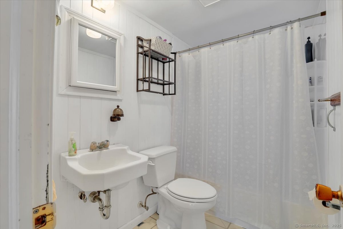 124 Deepwood Drive, Hebron, Connecticut image 17