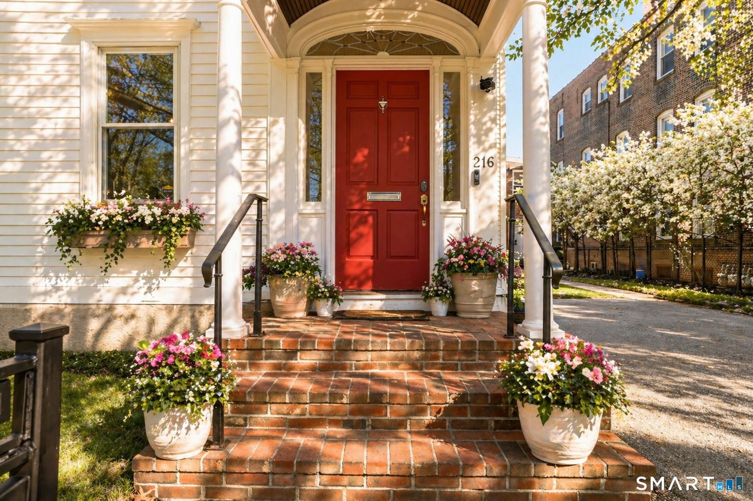 216 Saint John Street