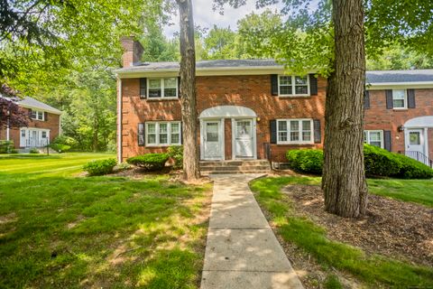 12 Brandywine Lane 12 Suffield CT 06078