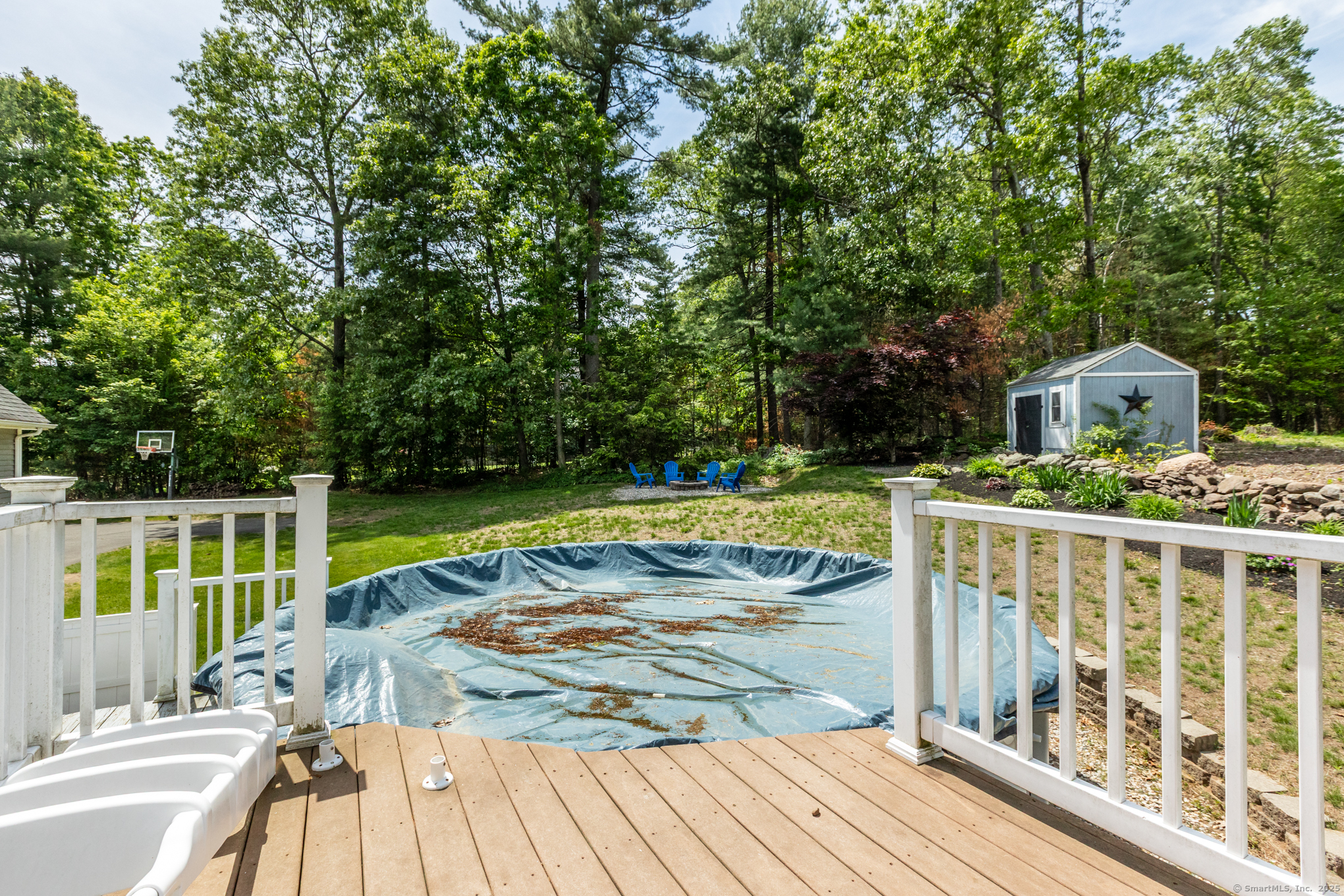 12 Lookout Landing