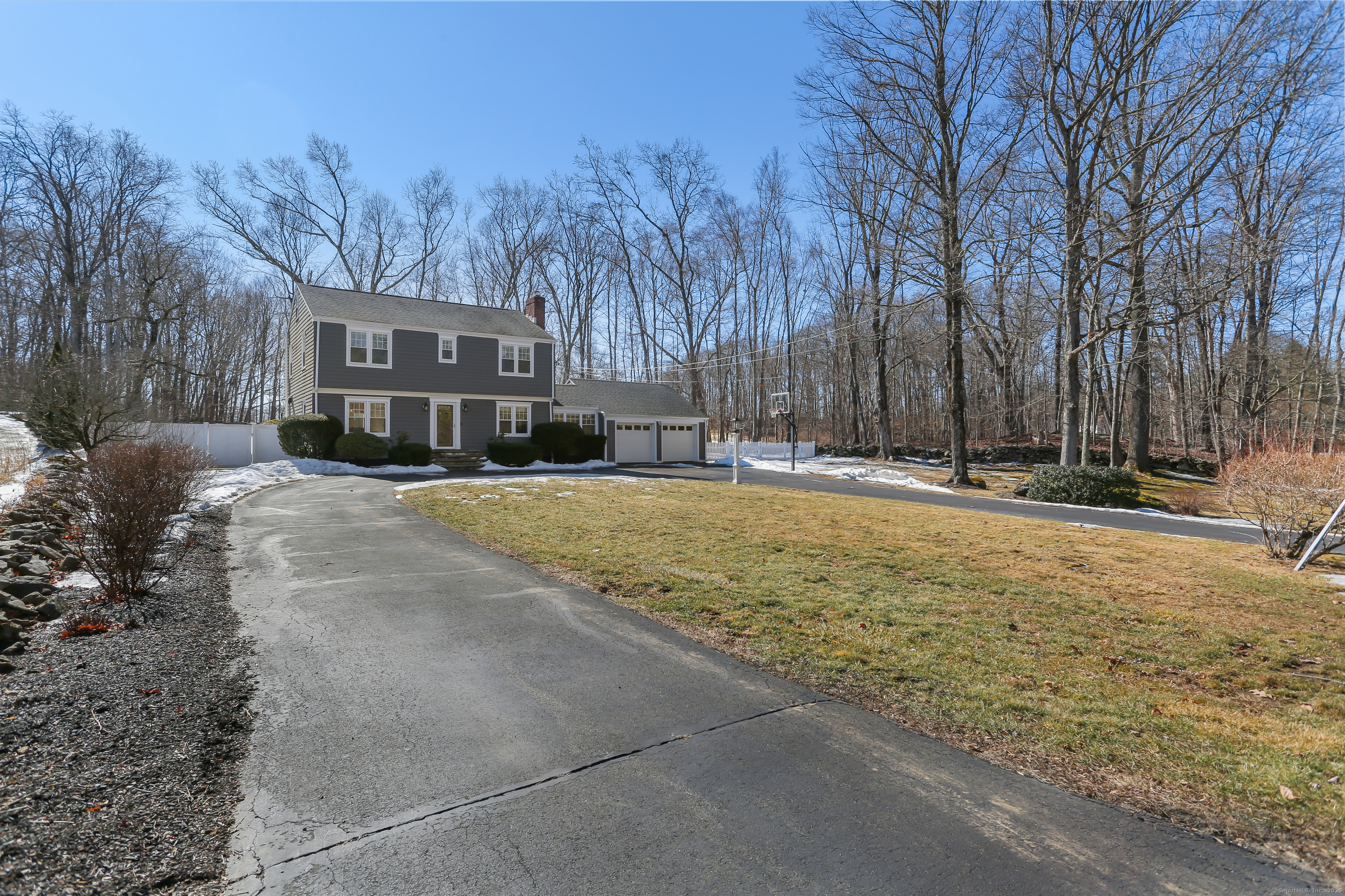245 Tashua Road, Trumbull, Connecticut image 2