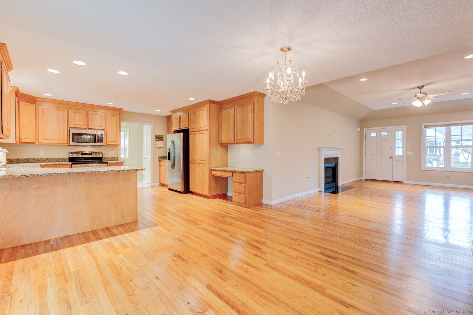 30 Woodridge Drive #30, Windsor Locks, Connecticut image 15