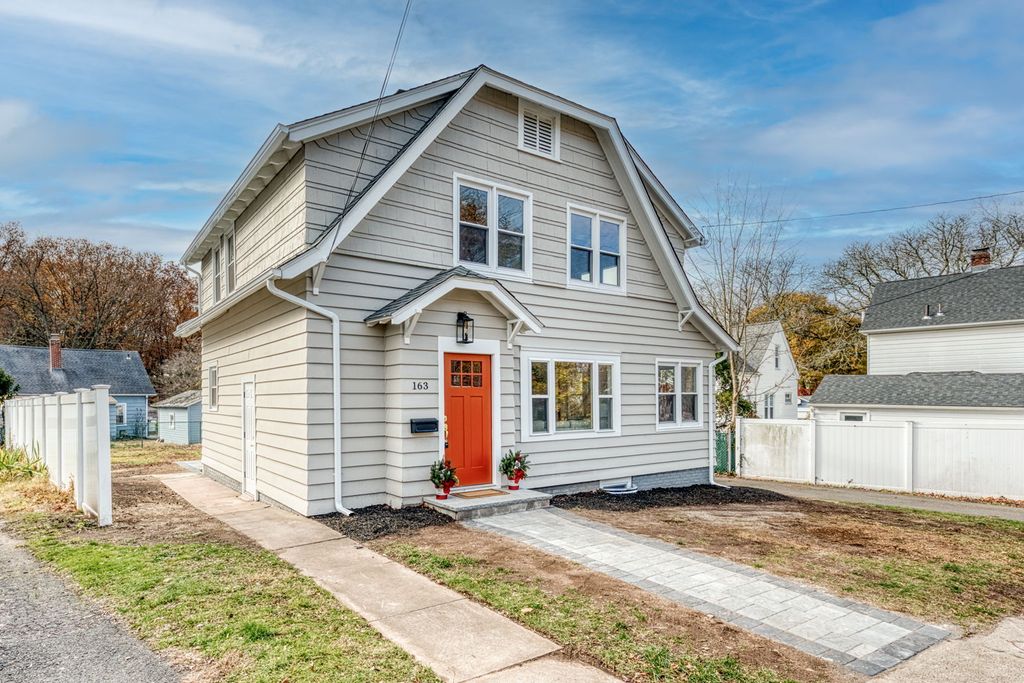 Photo of 163 Waite Street, Hamden, CT 06517 (MLS # 24141493)