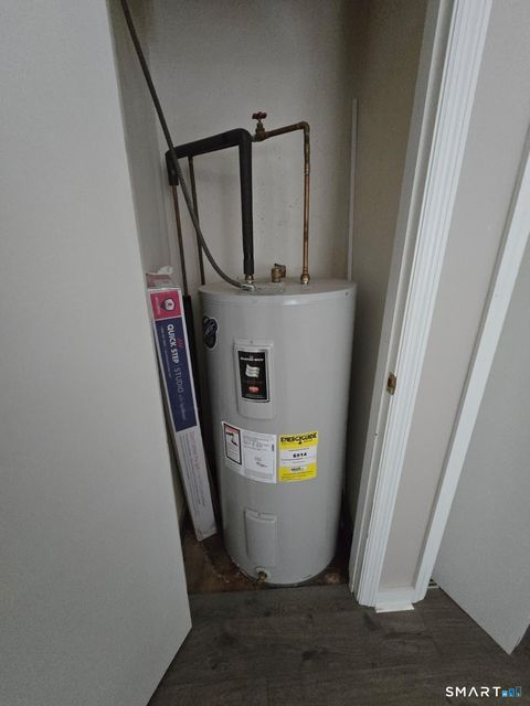 Tiny photo for 201 College Street #26, Middletown, CT 06457 (MLS # 24150968)