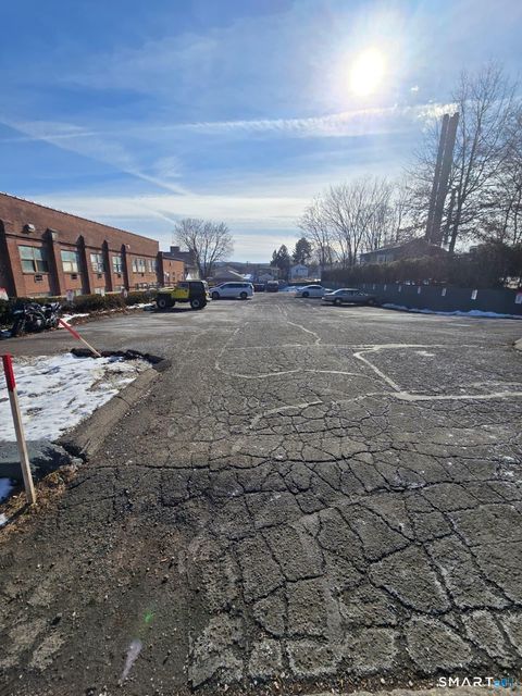 Tiny photo for 201 College Street #26, Middletown, CT 06457 (MLS # 24150968)