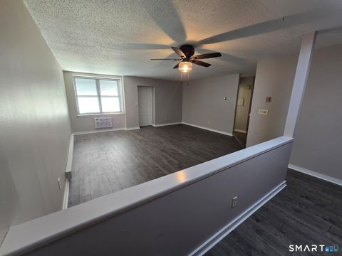 Tiny photo for 201 College Street #26, Middletown, CT 06457 (MLS # 24150968)