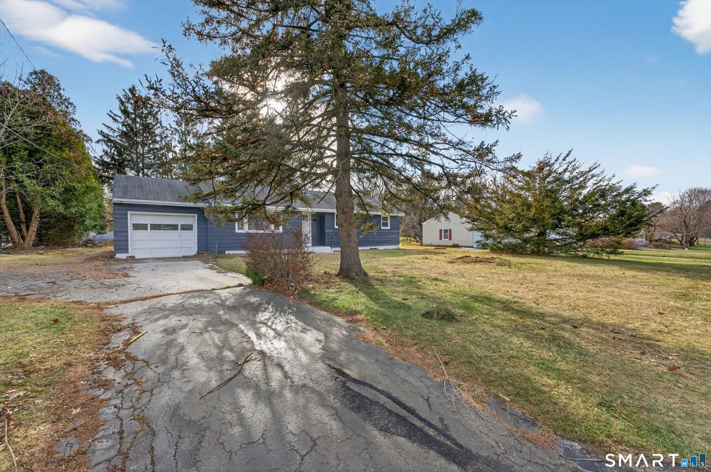 Photo of 101 Croft Drive, Manchester, CT 06042 (MLS # 24144624)