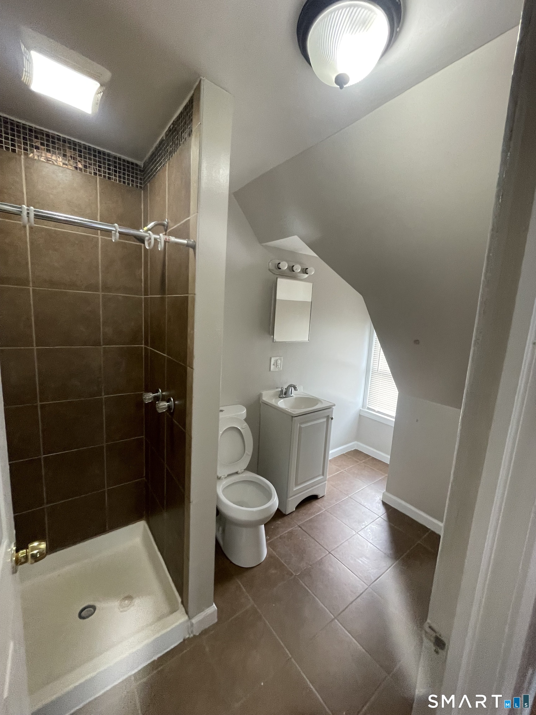 269 Laurel Avenue std 4