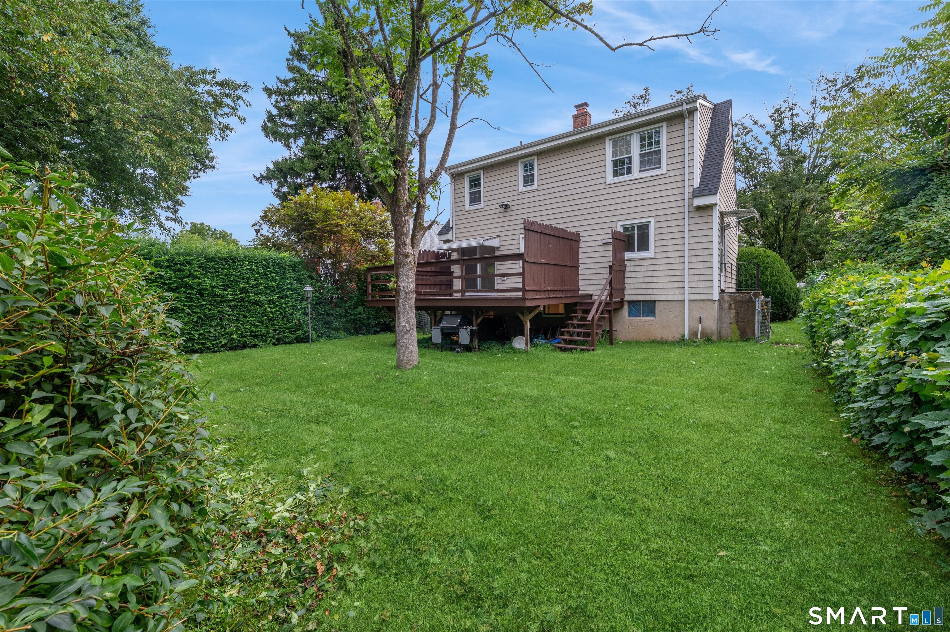 32 Hollow Wood Lane
