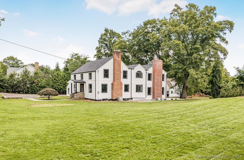 Property for Sale at 400 White Oak Shade Road, New Canaan, Connecticut - Bedrooms: 4 
Bathrooms: 5 
Rooms: 10  - $3,299,000