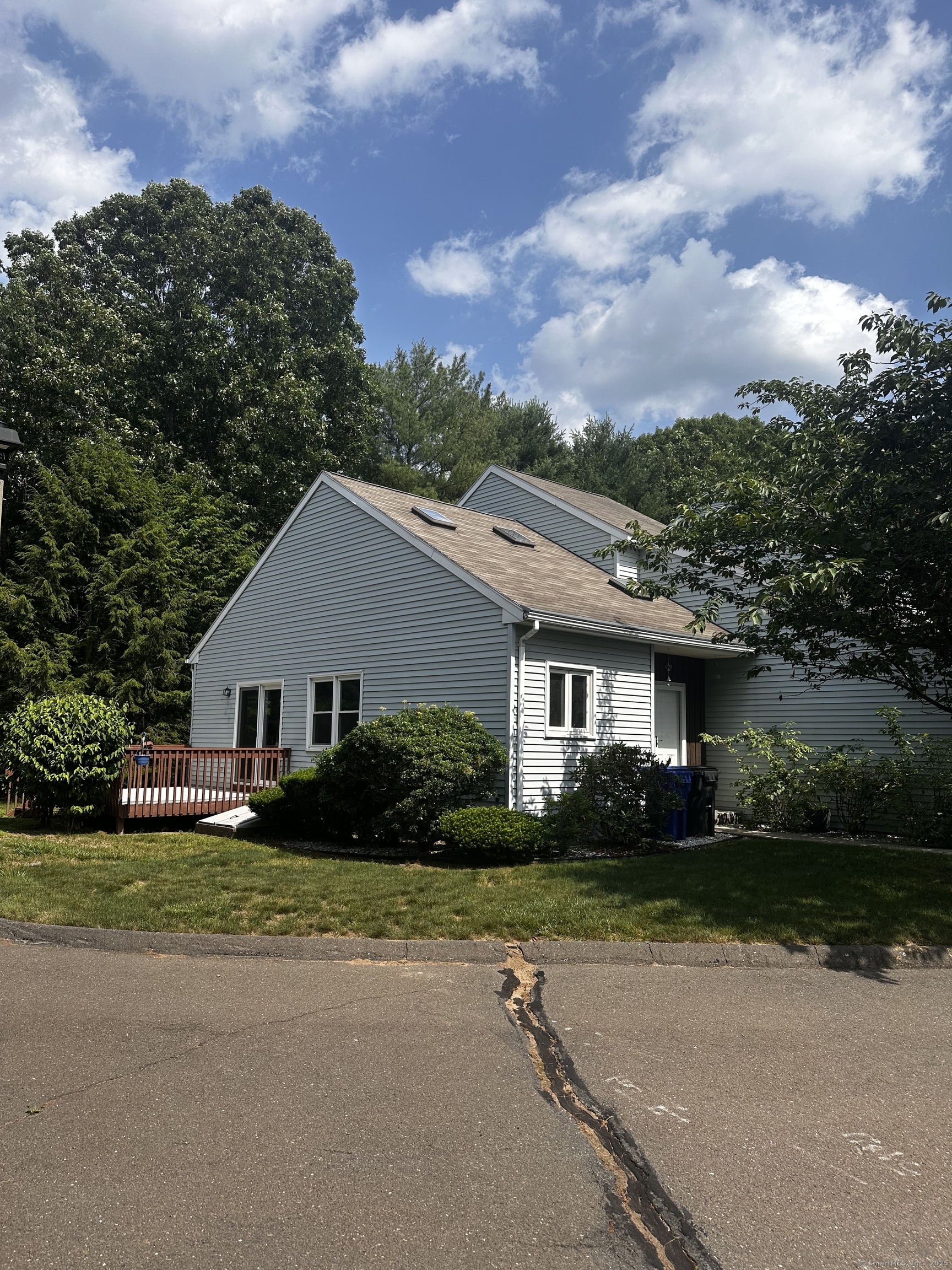 18 Daniel Drive 18