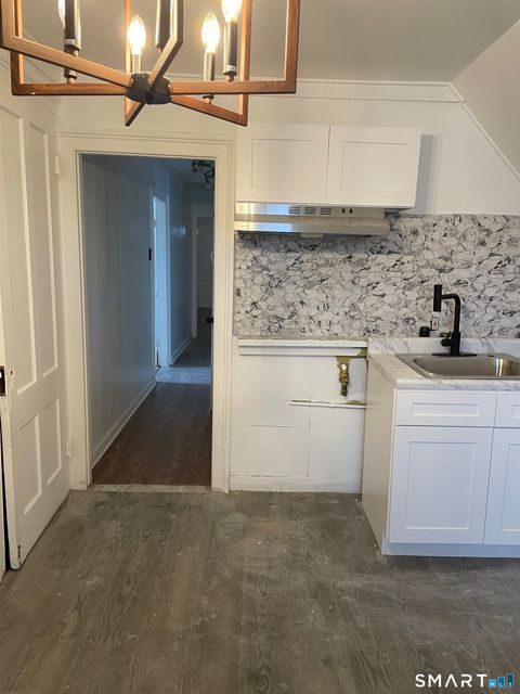 Photo of 69 W Liberty unit 3 Street, Waterbury, CT 06706 (MLS # 24145451)