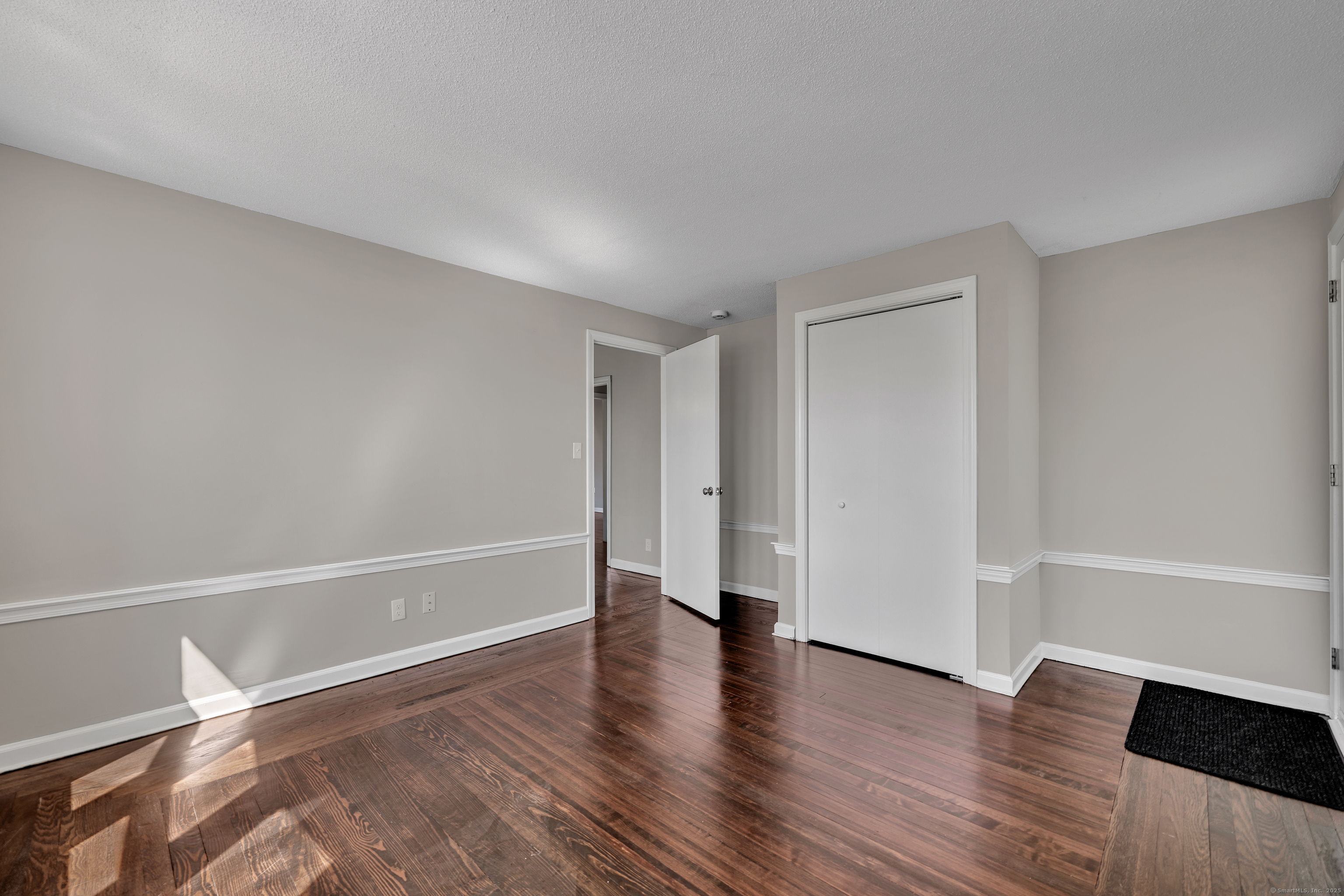 1 Essex Place, New Britain, Connecticut image 16