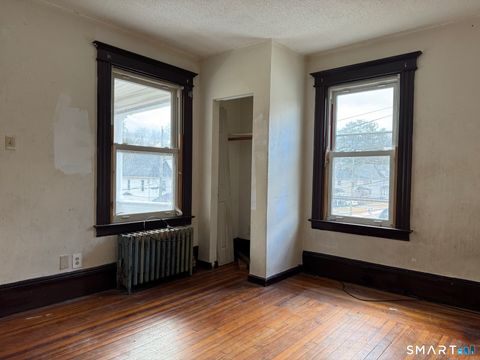 Tiny photo for 231 School Street, Manchester, CT 06040 (MLS # 24144167)