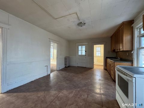 Tiny photo for 231 School Street, Manchester, CT 06040 (MLS # 24144167)