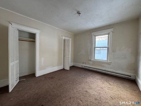 Tiny photo for 231 School Street, Manchester, CT 06040 (MLS # 24144167)