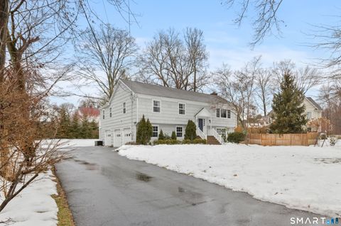 Tiny photo for 3 Revere Road, Darien, CT 06820 (MLS # 24155147)