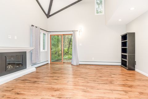 Tiny photo for 3 Talcott Glen #D, Farmington, CT 06032 (MLS # 24133861)