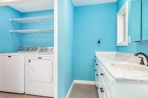 Tiny photo for 3 Talcott Glen #D, Farmington, CT 06032 (MLS # 24133861)