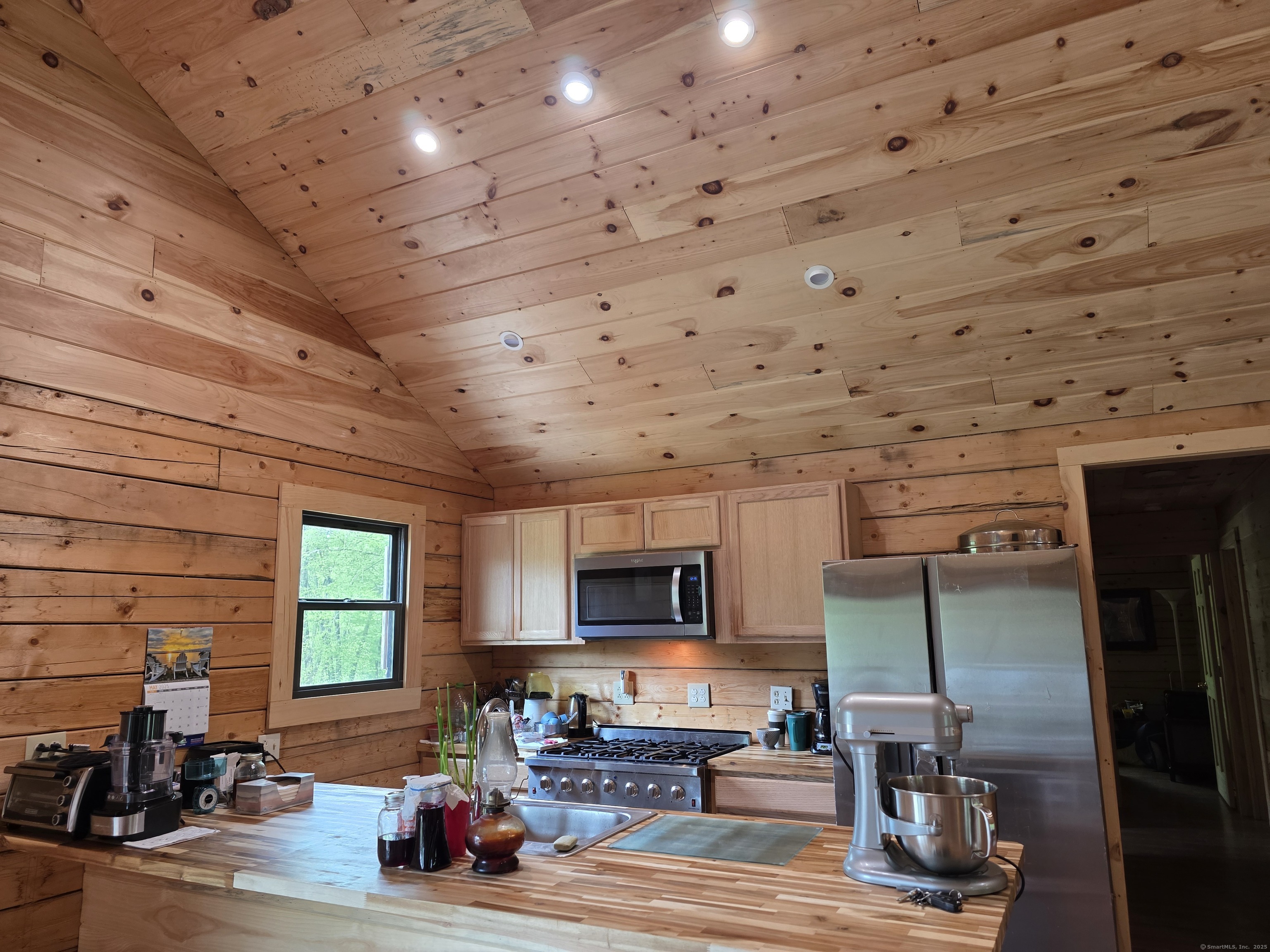 80 John Mack Road, Hampton, Connecticut image 2