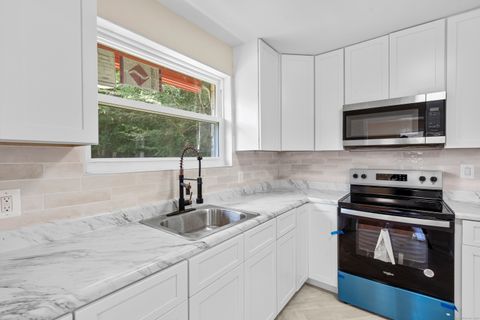 Tiny photo for 2603 N Main Street, Waterbury, CT 06704 (MLS # 24145363)