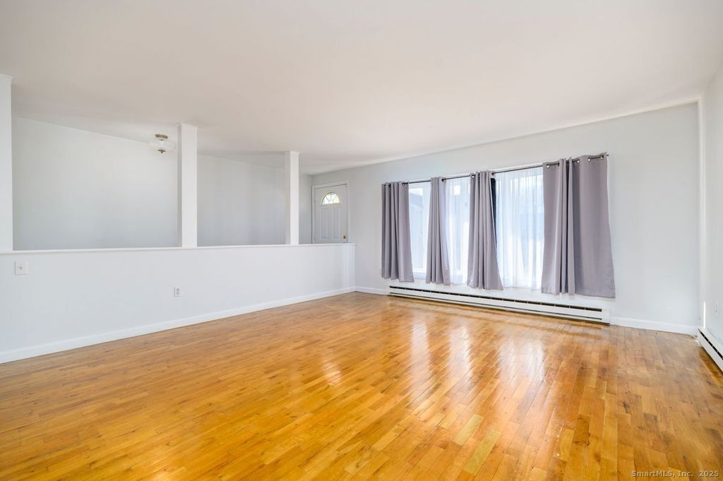 Photo of 200 Frederick Street #2, Stamford, CT 06902 (MLS # 24140205)