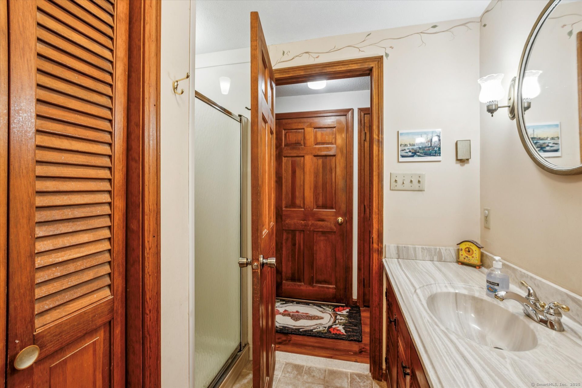 Canton, Connecticut 06019, United States, 4 Bedrooms Bedrooms, ,2 BathroomsBathrooms,Residential,Active,229951