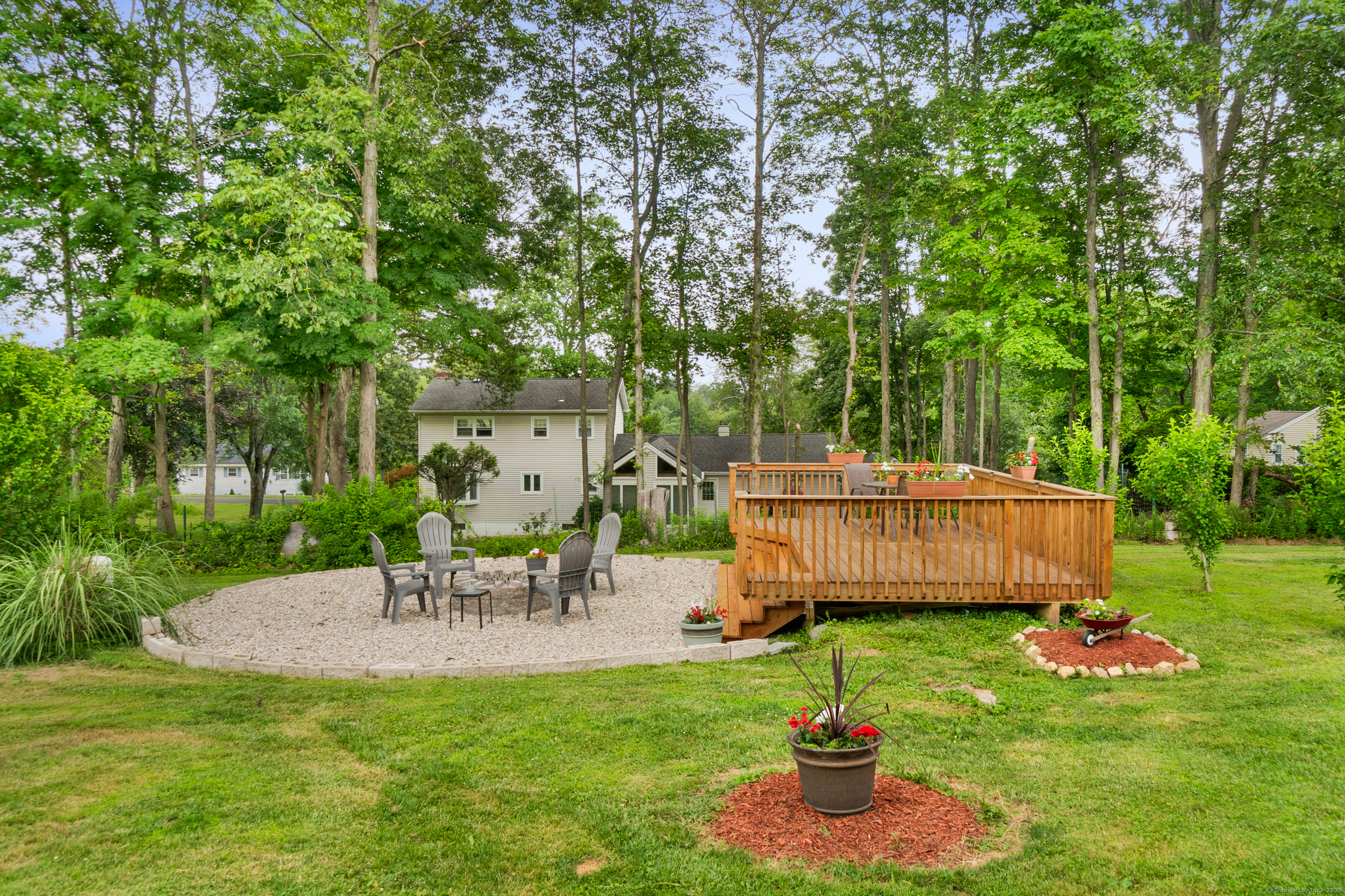 5 Blackthorn Drive
