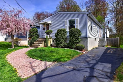 137 Harding Avenue West Haven CT 06516