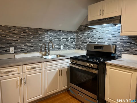 Multifamily For Rent - 105 First Street<br/> Hamden, CT 06514